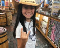 Getting my cowgirl look on