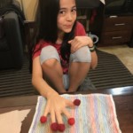 Raspberry manicure